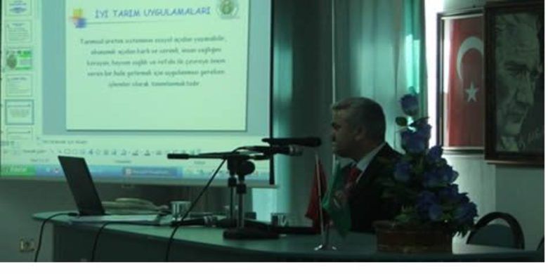 İyi Tarım Uygulamaları Toplantısı - İyi tarım uygulaması ile ilgili toplantı İlçe Tarım Müdürlüğünün organizasyonu ile Ziraat Odası toplantı salonunda geniş bir katılımla yapılmıştır