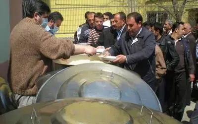 Müftülük Halka Yemek Ziyafeti Verdi