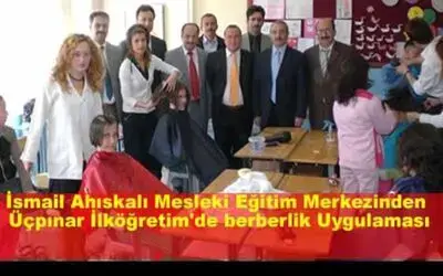 Kardeş Eli Durmuyor