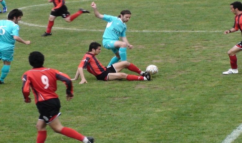 Tff 3. Lig Yükselme GrubuBafra Belediyespor: 2 Pursaklarspor : 1 - TFF 3. Lig Yükselme Grubu'nda Bafra Belediyespor,  kendi sahasında Pursaklarspor'u 2-1 mağlup etti.