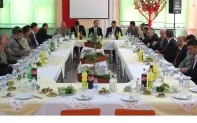 Şahin Muhtarlarla Bir Araya Geldi