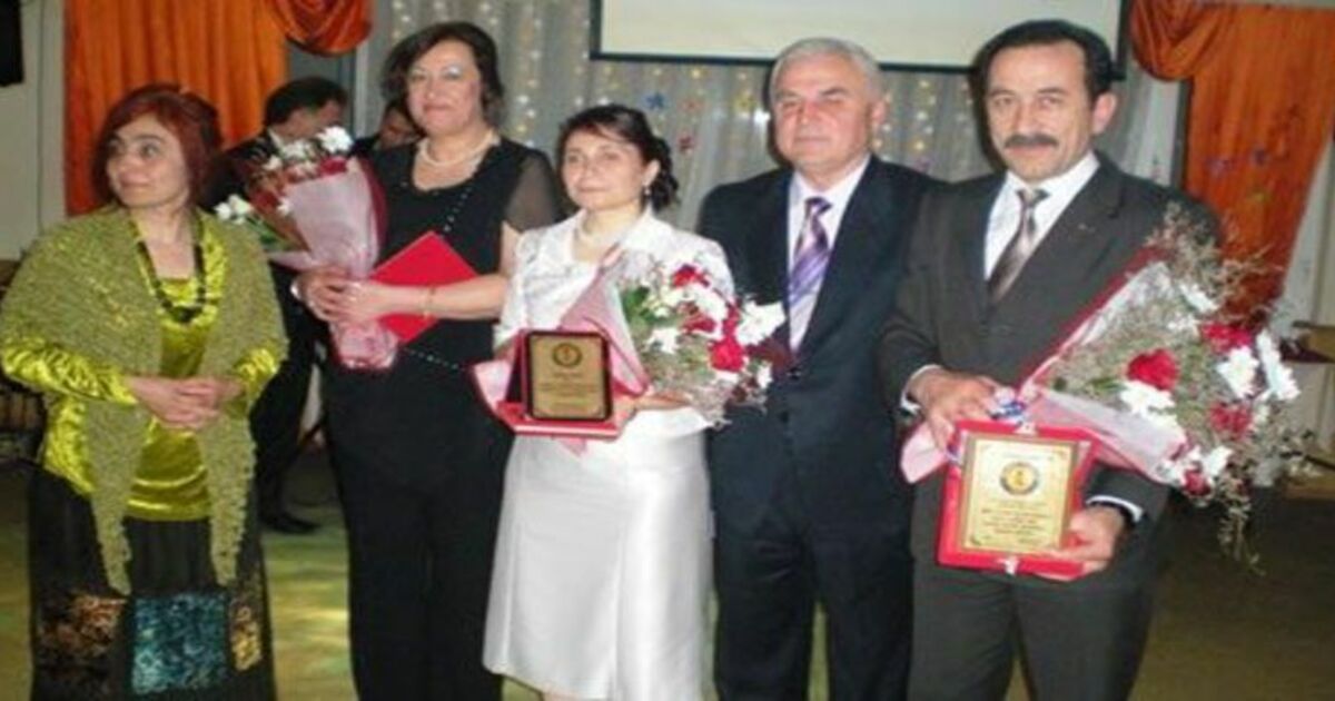 Bafra Lisesi`nden Duygu Yüklü Emeklilik Gecesi