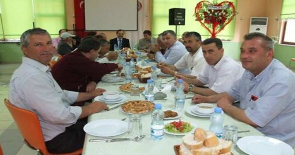 Şahin Hal Esnafı İle Kahvaltıda Buluştu