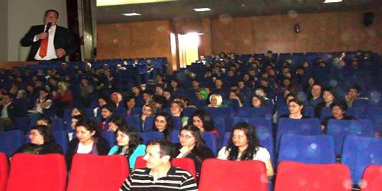 Öğrencilere Moral Semineri - Kızılırmak Dershanesi 2008-2009 ÖSS sınavına girecek öğrencilere moral amaçlı seminer düzenledi.