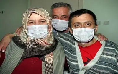(Özel Haber) Annesi İkinci Kez Hayat Verdi Samsun'da Bir Anne, Böbreğini Verdiği Oğlunu Yeniden Hayata Bağladı
