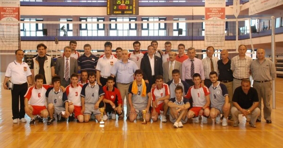 Omü Spor Şenlikleri Voleybol Turnuvası Final Maçı