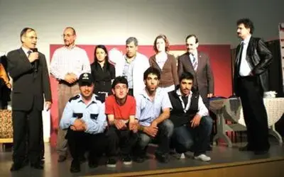 Vur Emri Adlı Tiyatro Oyunu Beğenildi
