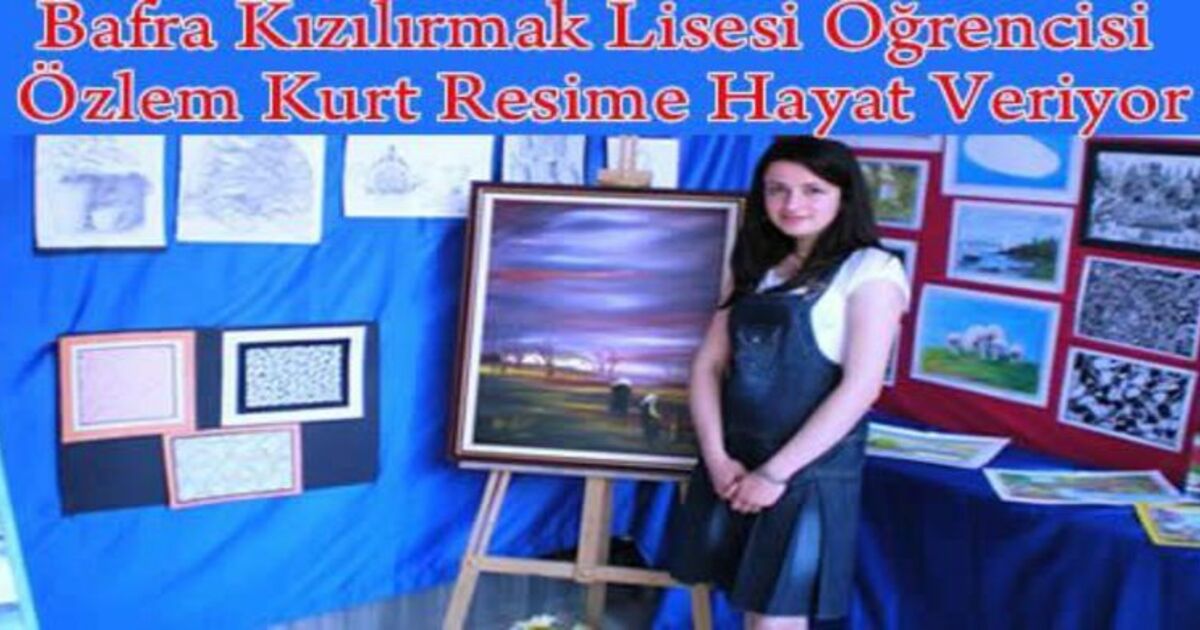Özlem Kurt Eserlerini Sergiledi