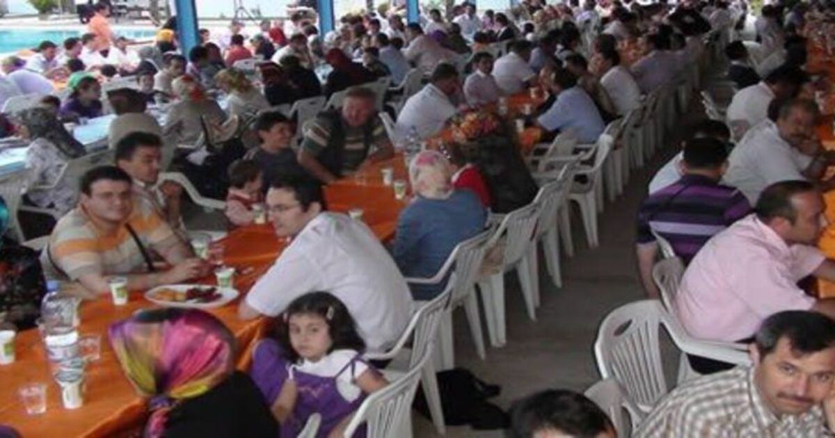 Eğitim Bir-sen`den Yılsonu Yemeği