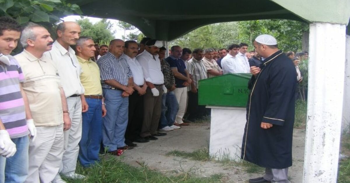 Kkka'dan Ölen Kübra Toprağa Verildi