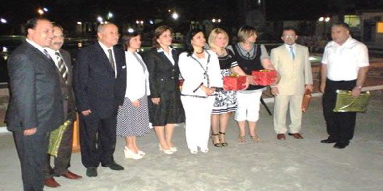 Tayini Çıkan Komutanlara Veda Yemeği - Bafra Kaymakamlığı tarafından düzenlenen ve organizesi Bafra Belediyesi tarafından yapılan Komutanlara Veda Yemeği Bafra Belediyesi Ali Kale Turistik Tesislerinde yapıldı.