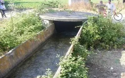 Kanalete Düşen Çocuk Boğulma Tehlikesi Geçirdi