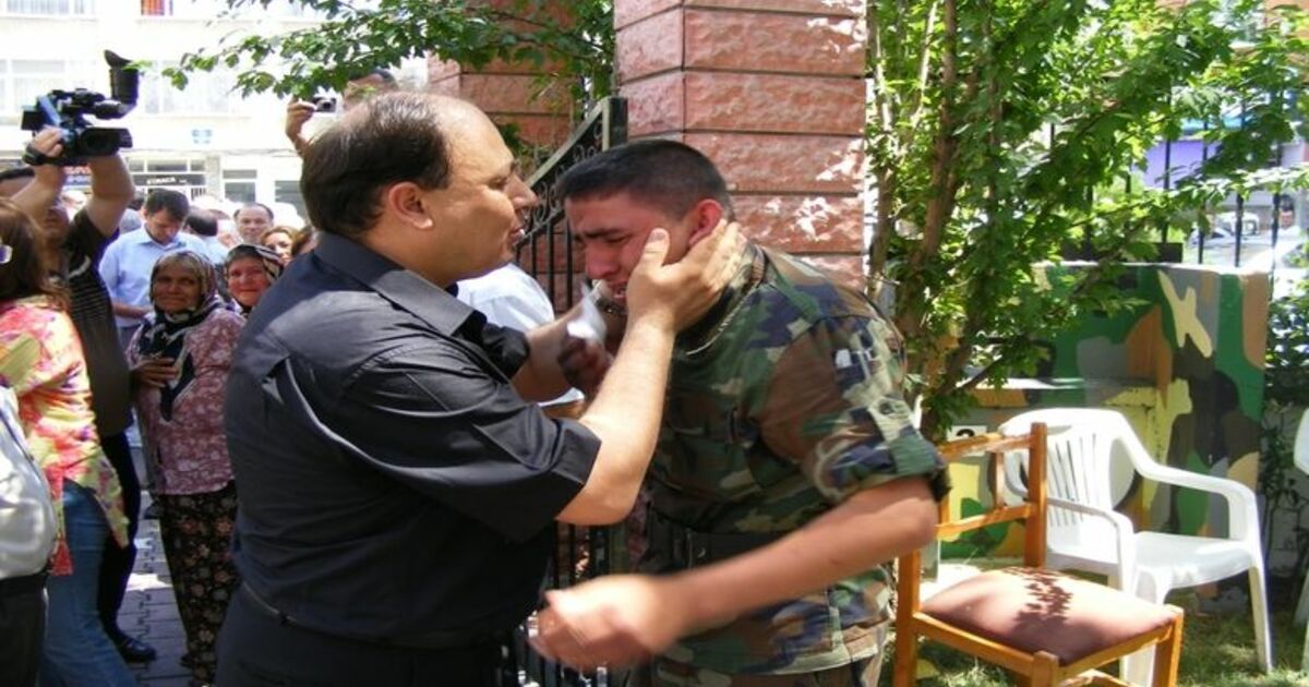 Yarbay Özdemir Bafra'ya Veda Etti