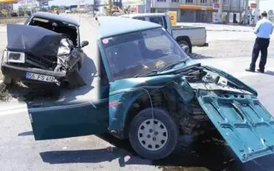 Bafra`da Trafik Kazası 2 Yaralı