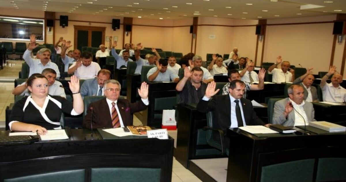 Büyük Otel İçin Araştırma Komisyonu İstendi Samsun İl Genel Meclisi Üyeleri 10 Yıldır Hukuk Mücadelesi Verilen Büyük Samsun Oteli İçin Araştırma Komisyonu Kurulmasını Talep Etti