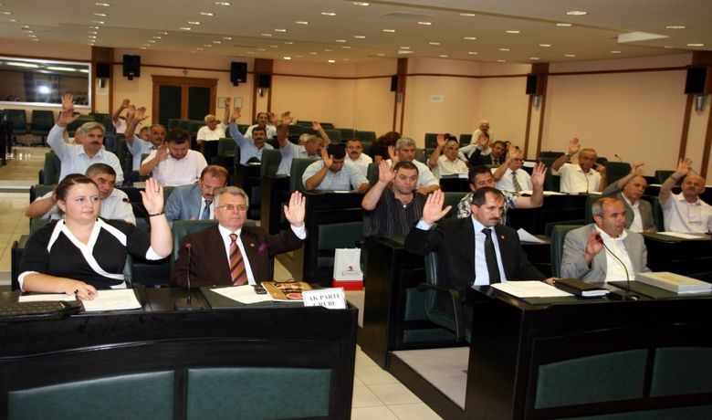 Büyük Otel İçin Araştırma Komisyonu İstendi Samsun İl Genel Meclisi Üyeleri 10Yıldır Hukuk Mücadelesi Verilen Büyük Samsun Oteli İçin Araştırma Komisyonu Kurulmasını Talep Etti - Samsun İl Genel Meclisi üyeleri, 10 yıldır hukuk mücadelesi verilen Büyük Samsun Oteli için, araştırma komisyonu kurulmasını talep etti.