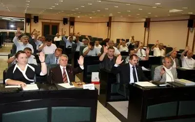 Büyük Otel İçin Araştırma Komisyonu İstendi Samsun İl Genel Meclisi Üyeleri 10 Yıldır Hukuk Mücadelesi Verilen Büyük Samsun Oteli İçin Araştırma Komisyonu Kurulmasını Talep Etti