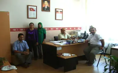 Kız Öğrencilerini Kendi Elleriyle Kayıt Yaptılar