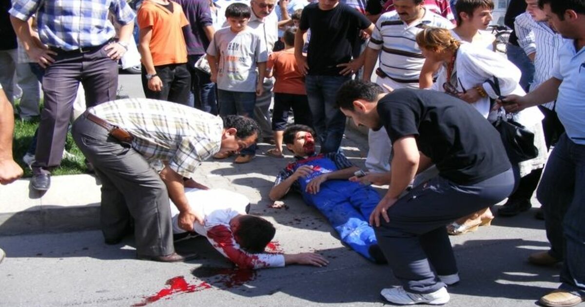Bafra'da Trafik Kazası: 2 Yaralı