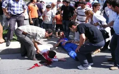 Bafra'da Trafik Kazası: 2 Yaralı