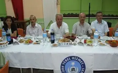 Türk Yerel Hizmet-sen`den İftar Yemeği