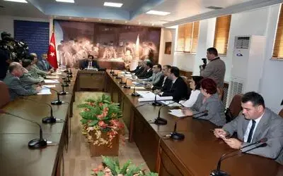 Refüjlere Çekidüzen Geliyor Samsun'da 100 Kilometrelik Güzergahta Refüjler Düzenlenecek Ve Ağaçlandırılarak Görsel Güzellik Katılacak