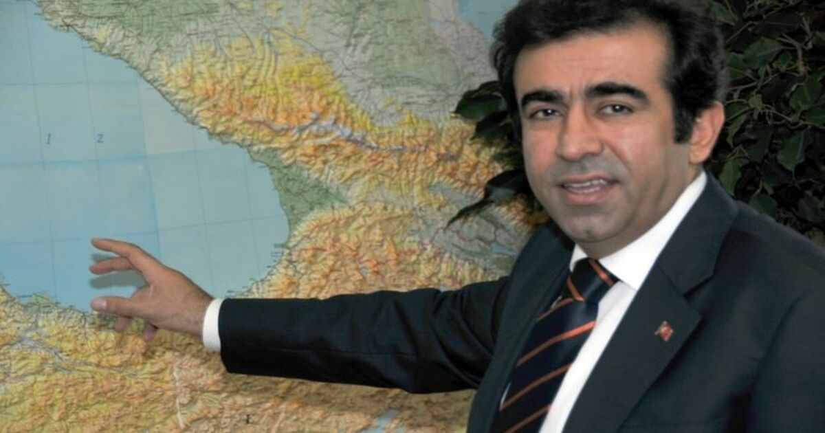 Vali Samsun'u Anlattı Samsun Valisi Hasan Basri Güzeloğlu: "Samsun, Türk Milletinin Tarih Sahnesinde Sonsuza Kadar Var Olacak, Yeniden Dirilişin Adı Ve Simgesidir"