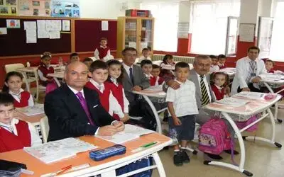 İş Adamından Okula Tam Donanımlı Sınıf