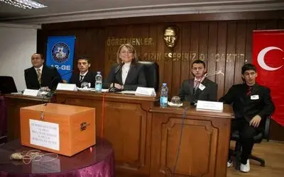 Öğrenci Meclis Başkanı Seçildi