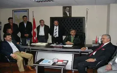 Milletvekili Yeni'den Kızılay'a Kurban Bağışı