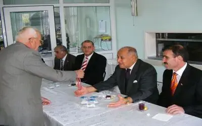 Huzurevi Sakininden Kaymakam Boyacı'ya Sürpriz Hediye