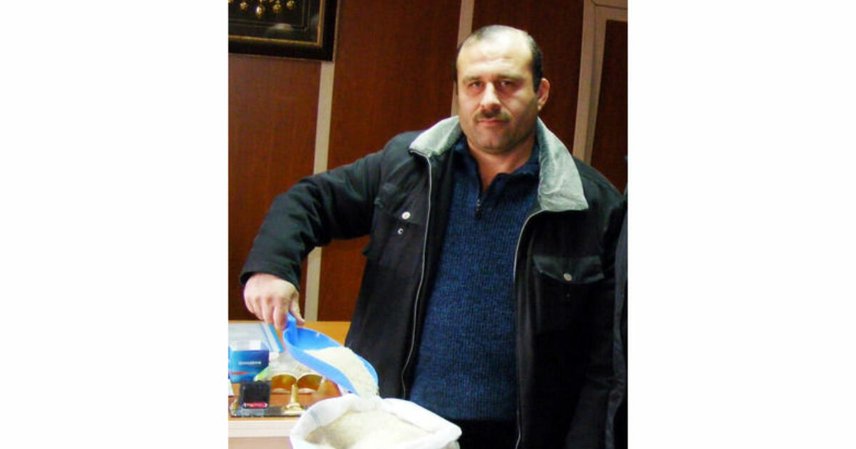 Yerli Pirince Rus Pirinci Karıştırılıyor İddiası Bafra Tahıl Üreticileri Tarımsal Birliği Başkanı İsmail Ak: "Rusya'dan Gelen Kalitesiz Ve Ucuz Pirinçlerin İç Piyasada Satılamamasından Dolayı Yerli Pirinçle Karıştırılarak Piyasaya Sürülmektedir"