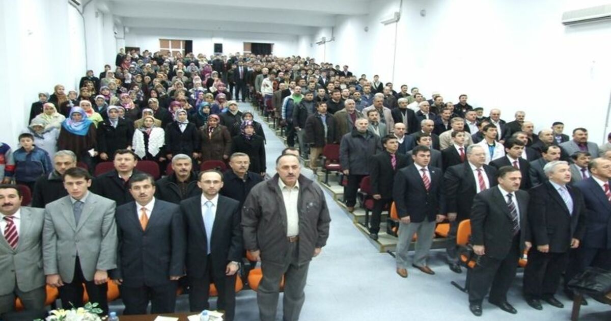 Bafra’da “yüce Kitabımız Kur’an” Konulu Konferans