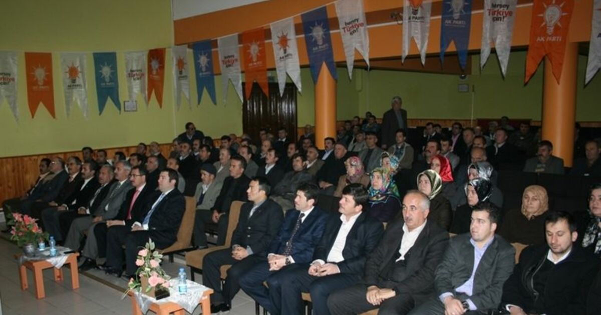 Ak Parti Çarşamba İlçe Danışma Meclis Toplantısı