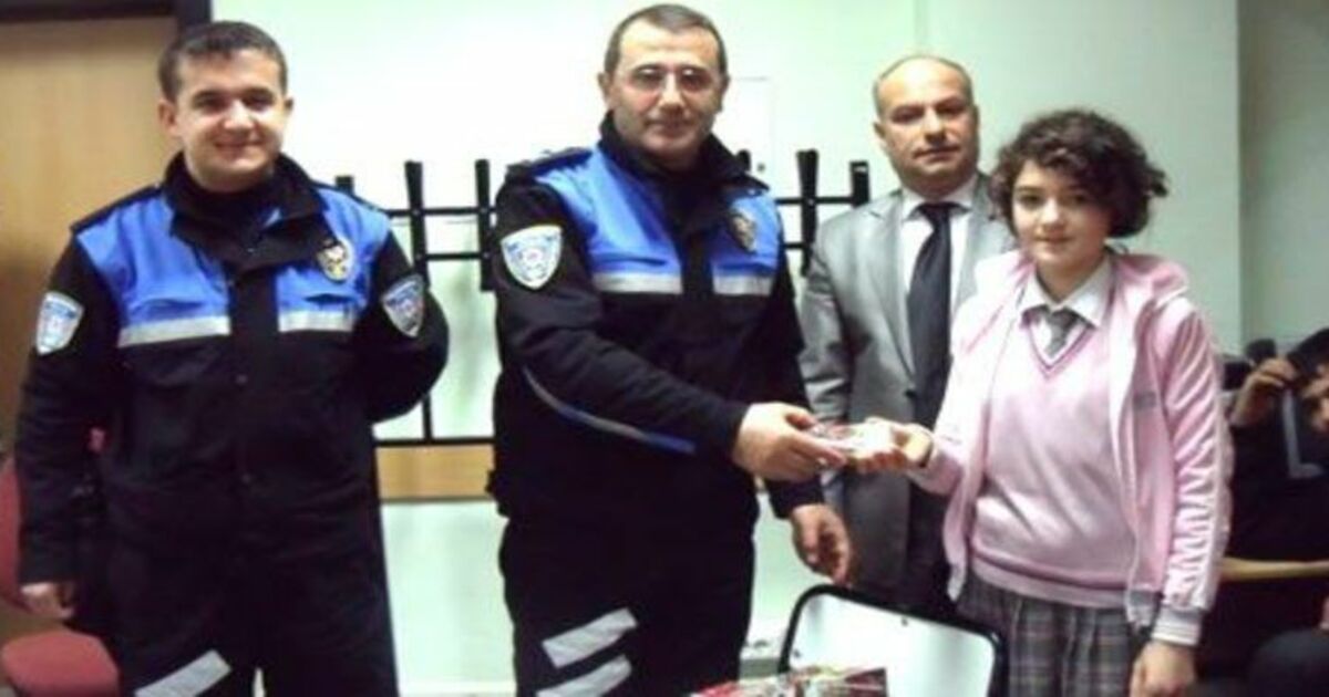 Toplum Destekli Polislerden Seminer