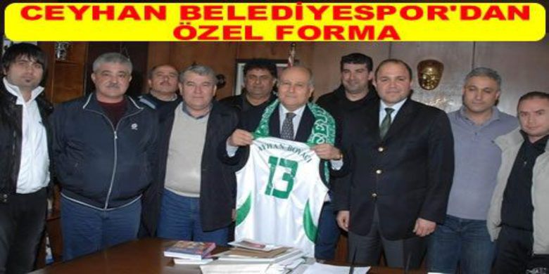 Kaymakam Boyacı`ya Ceyhan`dan Özel Forma - Türkiye Bayanlar Basketbol 1. Ligi takımlarından Ceyhan Belediyespor yönetim kurulu üyeleri, idarecileri ve teknik ekip, Ceyhan eski kaymakamı şimdiki Bafra Kaymakamı Ayhan Boyacı`yı makamında ziyaret etti