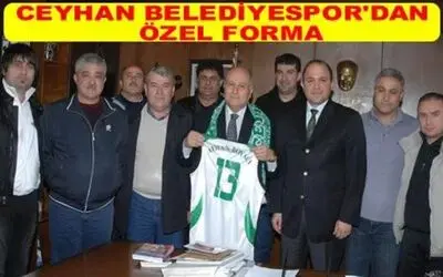 Kaymakam Boyacı`ya Ceyhan`dan Özel Forma