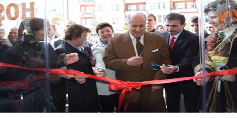 Yaşlılardan El Emeği Göz Nuru - Bafra 75. Yıl Huzurevi Yaşlıları Tarafından El işi ve takı sergisi açıldı.