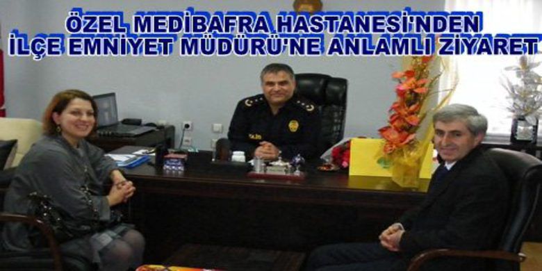 Bafra`da Polis Haftası NedeniyleMuayene Fark Ücreti Alınmayacak - Özel MediBafra Hastanesi Polis Teşkilatının 165.Kuruluş Yıldönümü ve Haftası dolayısı ile Bafra İlçe Emniyet Müdürü Mahir Erol`u makamında ziyaret etti.