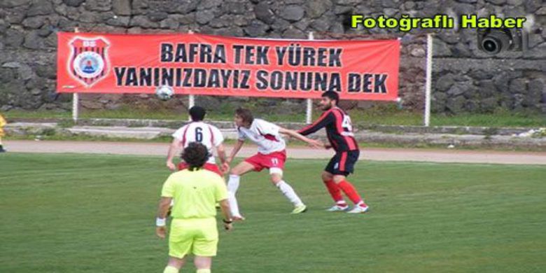 Bafra Belediyespor 1-1 Kastamonuspor - TFF 3. Lig 4. Klasman grubunda mücadele eden Bafra Belediyespor kendi evinde Kastamonuspor ile 1-1 berabere kaldı.
