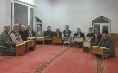 Bafra`da 17 Kişi Kuran Öğrenme Kursu Görüyor