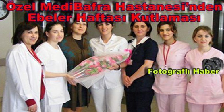 Özel Madi Bafra Hastanesinde Ebelere Çiçek Verildi - 21-28 Nisan Ebeler haftası nedeniyle Özel MediBafra Hastanesinde görev yapan ebelere Özel MediBafra Hastanesi İşletme Müdürü Şafak Aygül tarafından çiçek verilerek kutlandı.
