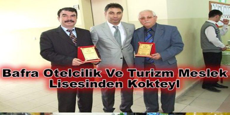 Turizm Haftası Coşkuyla Kutlandı - Bafra Otelcilik ve Turizm Meslek Lisesi 15-22 Nisan turizm haftası etkinlikleri çerçevesinde Kokteyl düzenledi.