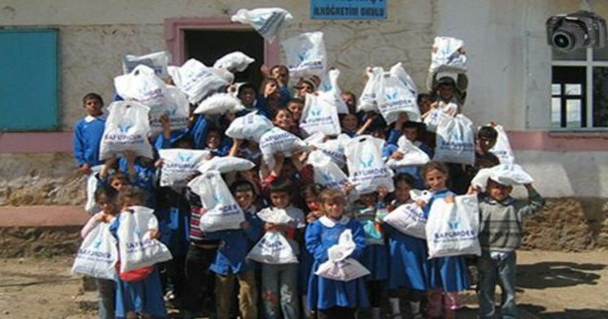 Diyarbakır Ergani`de Umut Rüzgarı Esti