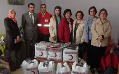 Bafra Türk Kızılayı Vefakar Anneleri Unutmadı