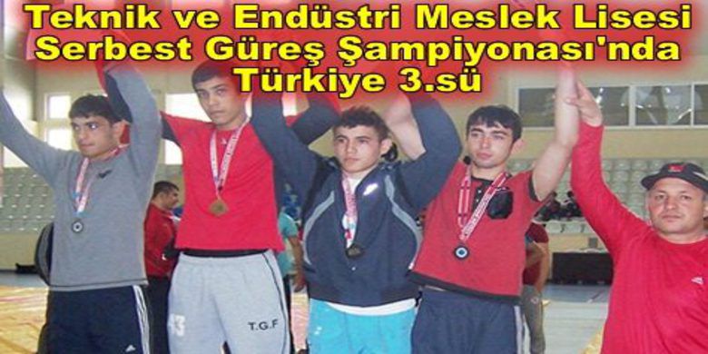Endüstri Meslek`ten Tarihi Başarı - Çanakkale ilinde 14-15 Mayıs 2010 tarihleri arasında 17-18 Yaş Liselerarası Türkiye Serbest Güreş Şampiyonasında Bafra Teknik ve Endüstri Meslek Lisesi büyük başarı elde etti.