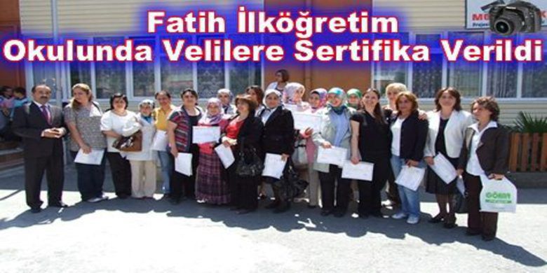 Velilere Aile Eğitimi Semineri Sona Erdi - Bafra Fatih İlköğretim Okulu tarafından öğrenci velilerine verilen aile eğitimi semineri tamamlandı.
