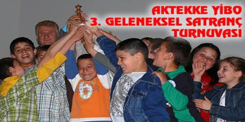 Aktekke Yibo`dan Satranç Turnuvası Ödül Töreni - Bafra Aktekke Yatılı İlköğretim Bölge Okulu (YİBO) tarafından düzenlenen 3. Geleneksel Satranç turnuvasında dereceye giren öğrencilere ödülleri verildi