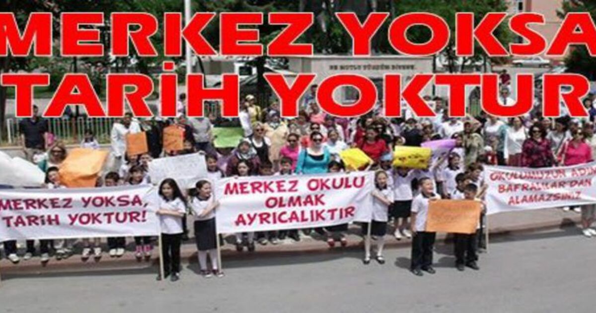 Merkez Okulu Kapanmasın Diye Yürüdüler