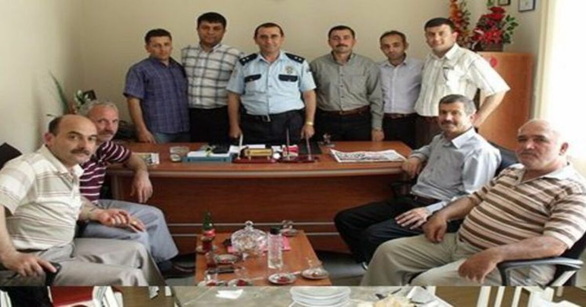 Muhtarlardan Komiser Naci Demiral`a Ziyaret